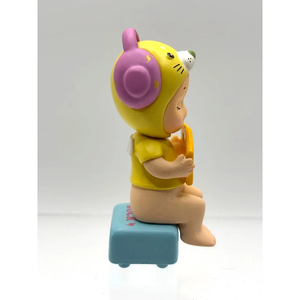 New Unbranded Kewpie/Angel Mini Figure Collectible, Rock Music, Open Box - RARE